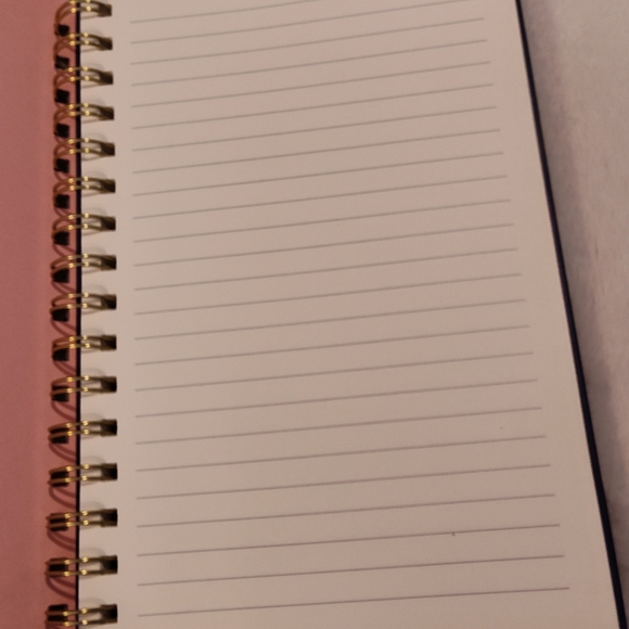 NEW! 3 Spiral Notebooks - Picture 6 of 11